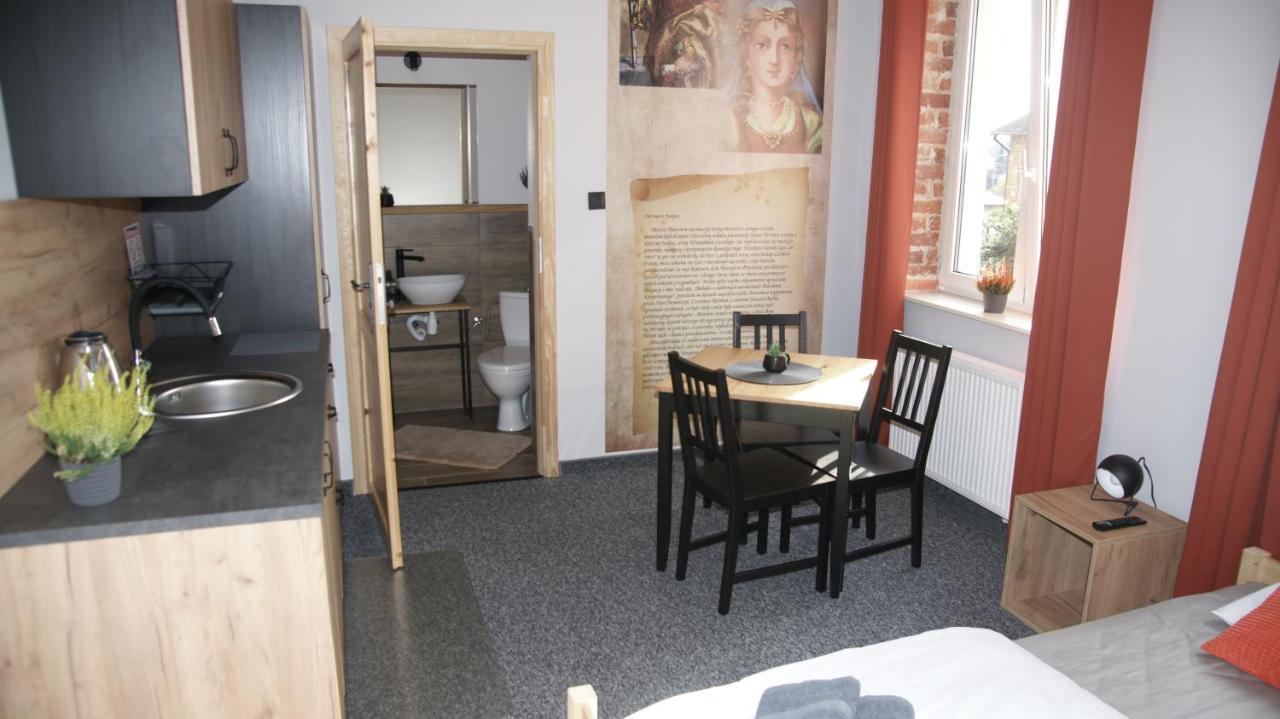 Apartamenty Rycerskie Inowlodz ภายนอก รูปภาพ