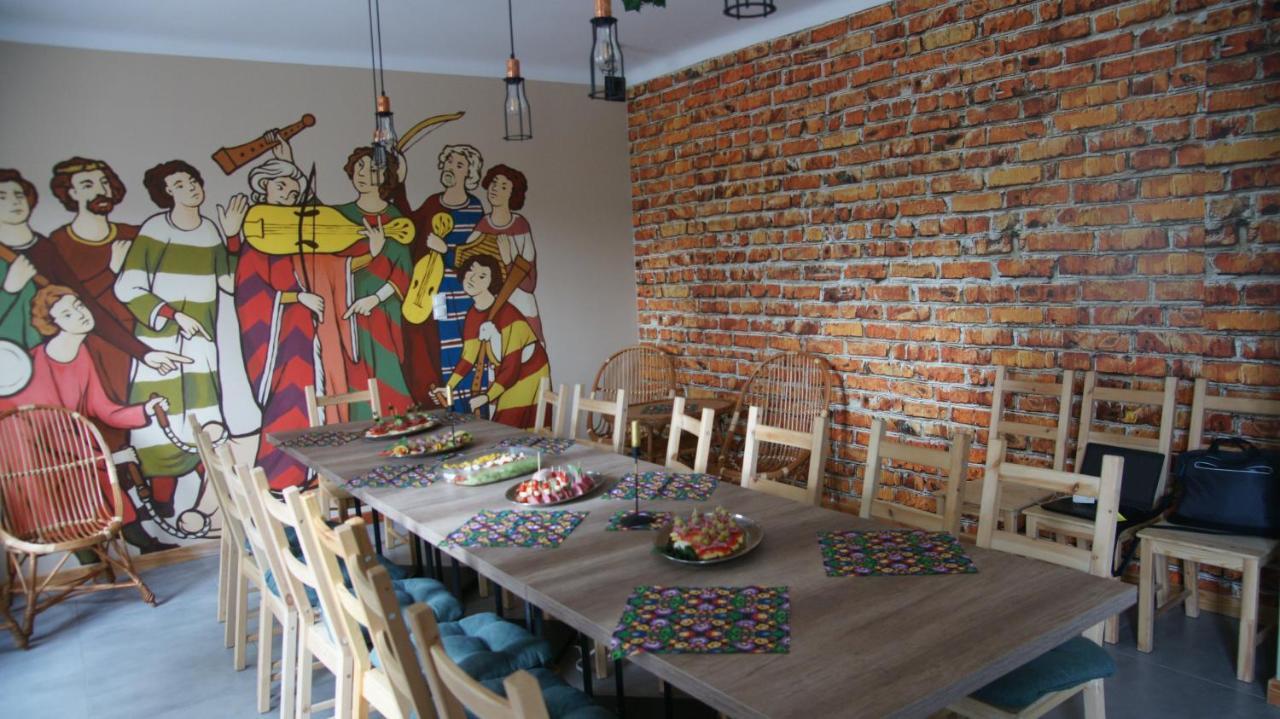 Apartamenty Rycerskie Inowlodz ภายนอก รูปภาพ
