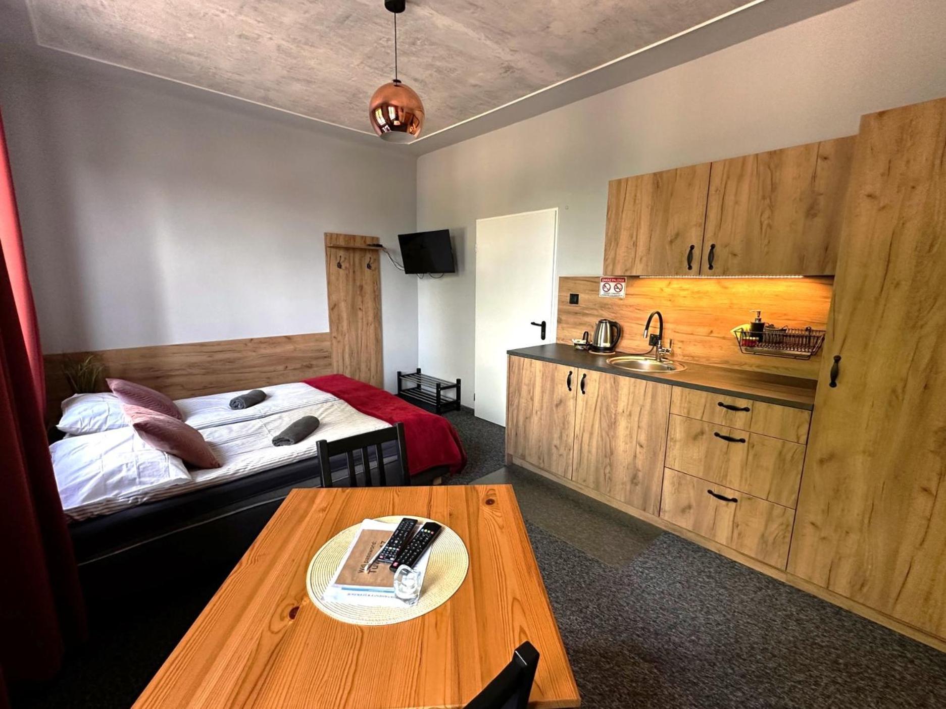 Apartamenty Rycerskie Inowlodz ภายนอก รูปภาพ